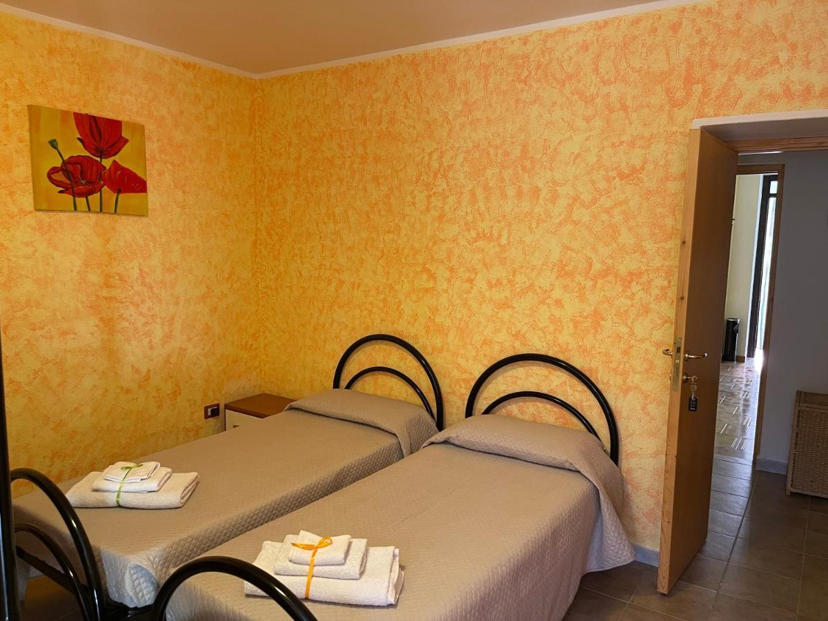 B&B Sterlizia Santa Maria la Palma Dış mekan fotoğraf