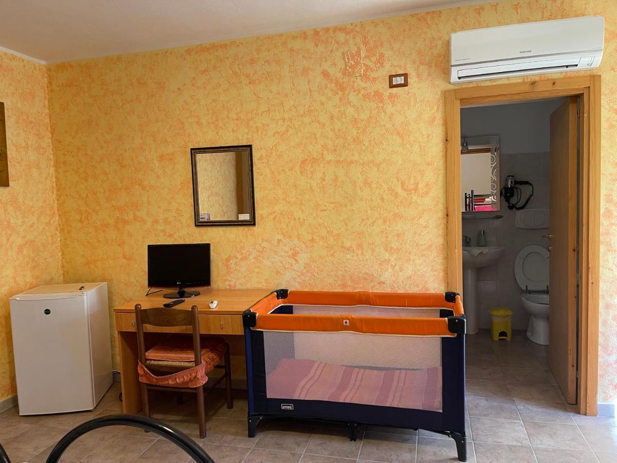 B&B Sterlizia Santa Maria la Palma Dış mekan fotoğraf