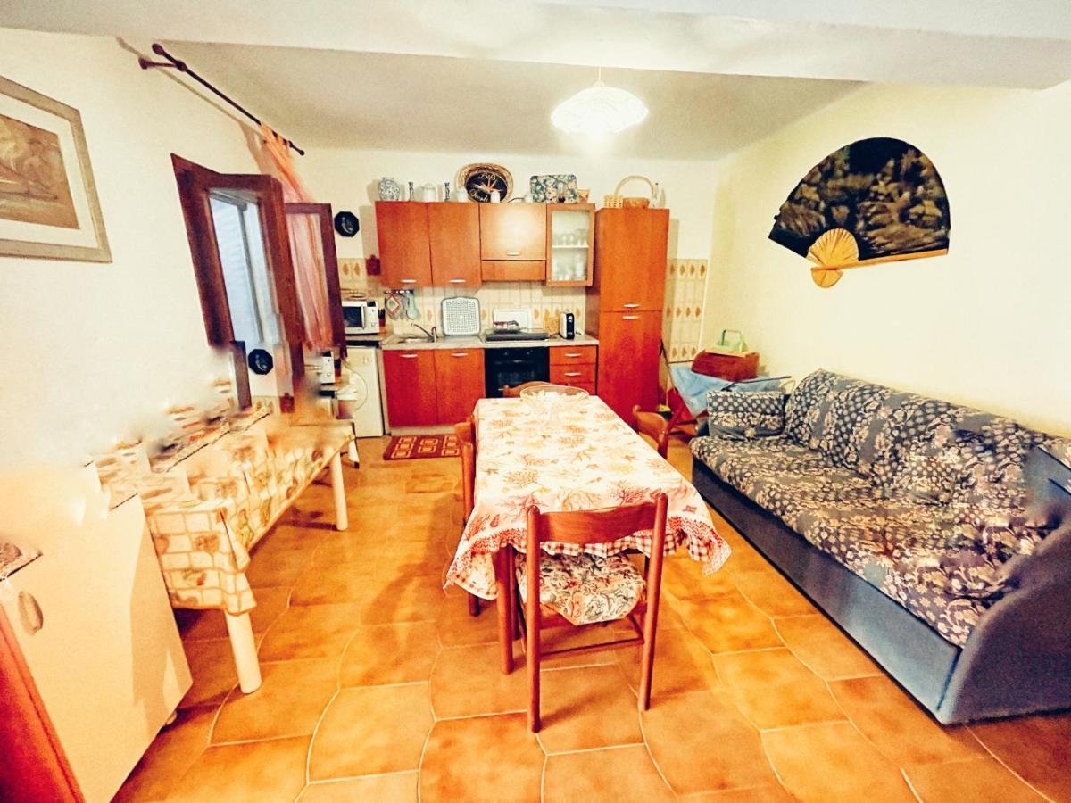 B&B Sterlizia Santa Maria la Palma Dış mekan fotoğraf